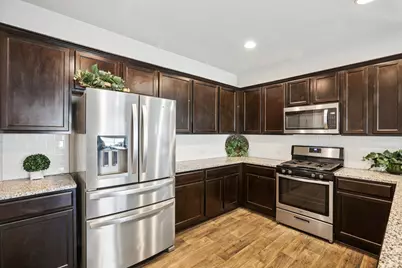 102 Harlan Drive, Hutto, TX 78634 - Photo 8