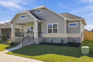 204 Ashby Dr, Hutto, TX 78634 - Photo 2