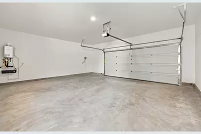 204 Ashby Drive, Hutto, TX 78634 - Photo 24