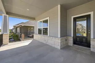 204 Ashby Dr, Hutto, TX 78634 - Photo 4