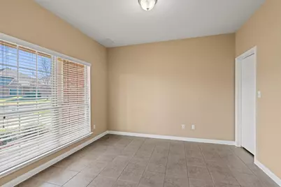 401 Silver Trail, Round Rock, TX 78664 - Photo 10