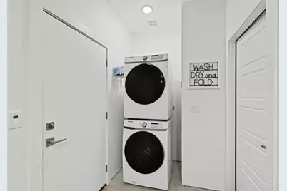 2102 E 2nd Street #2, Austin, TX 78702 - Photo 14