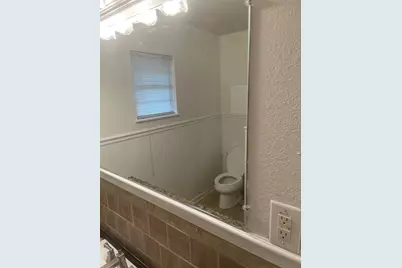 207 N 1st Street, Thorndale, TX 76577 - Photo 12