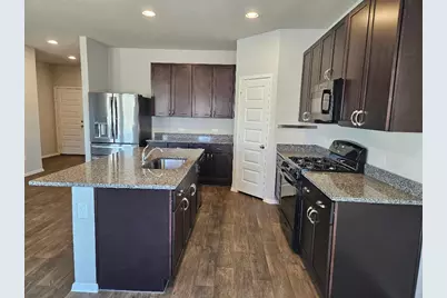 162 Hayloft Lane, Elgin, TX 78621 - Photo 4