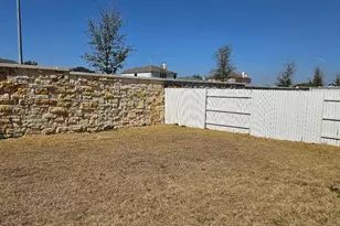 162 Hayloft Ln, Elgin, TX 78621 - Photo 16