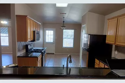 369 Lake Washington Drive, Kyle, TX 78640 - Photo 4