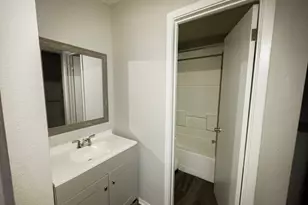 4500 Witham Ln, Austin, TX 78745 - Photo 24