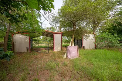 664 Hidden Oaks Drive, Elgin, TX 78621 - Photo 30