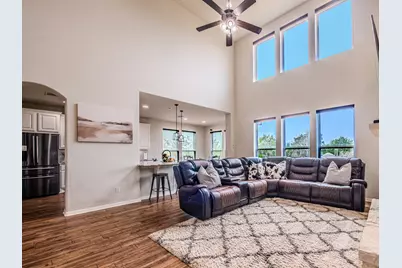 117 Arbor Point Drive, Elgin, TX 78621 - Photo 2