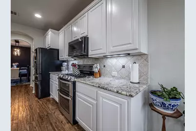 117 Arbor Point Drive, Elgin, TX 78621 - Photo 8