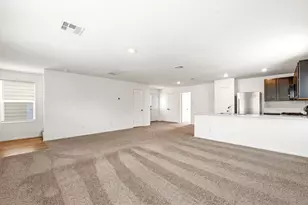 236 Patagonia, Kyle, TX 78640 - Photo 4