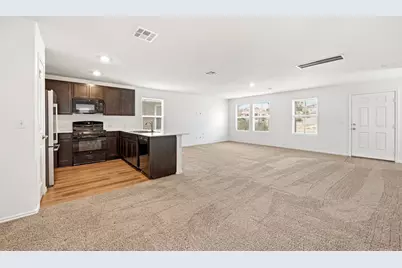 236 Patagonia, Kyle, TX 78640 - Photo 6