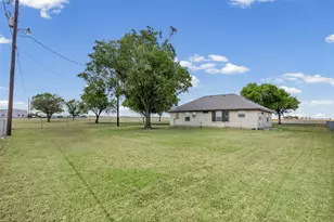 403 County View Rd, Lockhart, TX 78644 - Photo 20