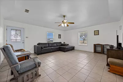 403 County View Road, Lockhart, TX 78644 - Photo 6