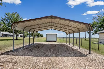 403 County View Road, Lockhart, TX 78644 - Photo 24