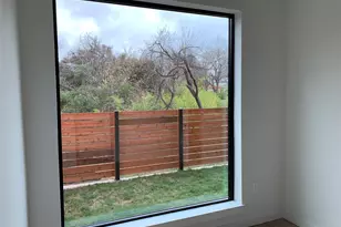 2209 S 1st St, Austin, TX 78704 - Photo 6