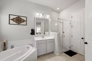 311 Bear Oak St, Hutto, TX 78634 - Photo 18