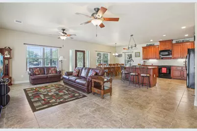 600 Augusta Circle N, Point Venture, TX 78645 - Photo 8