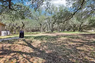 600 Augusta Circle N, Point Venture, TX 78645 - Photo 32