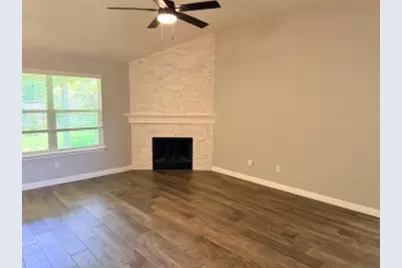 107 Gainer Drive, Hutto, TX 78634 - Photo 2