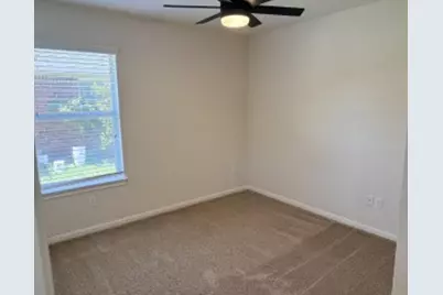 107 Gainer Drive, Hutto, TX 78634 - Photo 8
