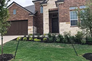 813 Palamos Dr, Leander, TX 78641 - Photo 2