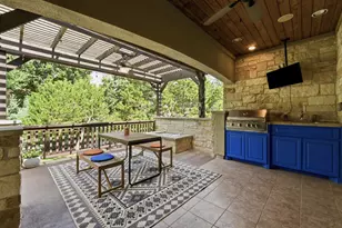 202 Duffy Ln, Austin, TX 78738 - Photo 32