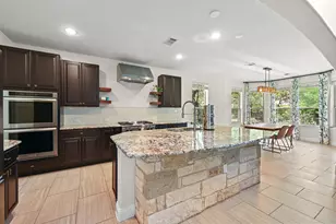 202 Duffy Ln, Austin, TX 78738 - Photo 14