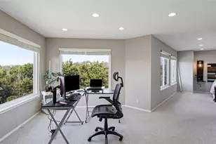 3744 Top Rock Ln, Round Rock, TX 78681 - Photo 2