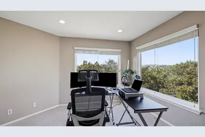 3744 Top Rock Lane, Round Rock, TX 78681 - Photo 18