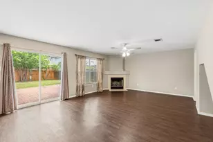 1713 Candlelight Dr, Leander, TX 78641 - Photo 6