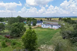 962 Sh 304, Bastrop, TX 78602 - Photo 26