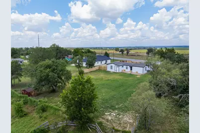 962 Sh 304, Bastrop, TX 78602 - Photo 1