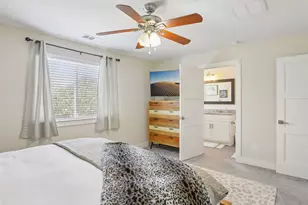 1206 Deloney St, Austin, TX 78721 - Photo 30