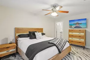 1206 Deloney St, Austin, TX 78721 - Photo 26