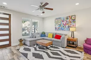 1206 Deloney St, Austin, TX 78721 - Photo 14