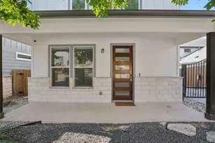 1206 Deloney St, Austin, TX 78721 - Photo 2