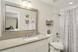 1206 Deloney St, Austin, TX 78721 - Photo 28