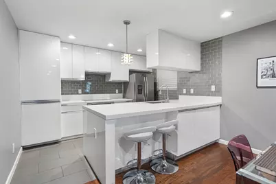 3110 Red River Street #C-304, Austin, TX 78705 - Photo 6