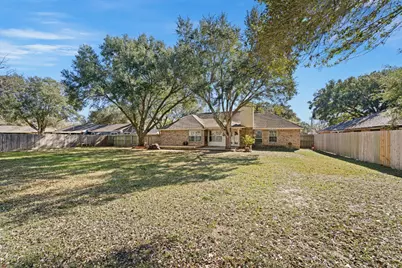 705 Trochta Street, El Campo, TX 77437 - Photo 10