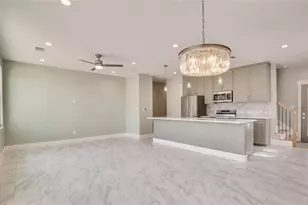 20502 Bonanza St, Lago Vista, TX 78645 - Photo 2