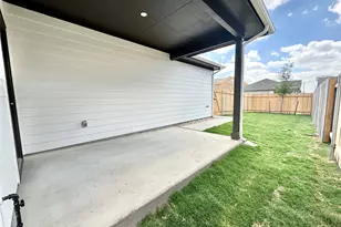 337 Porter Country Pkwy, Buda, TX 78610 - Photo 24