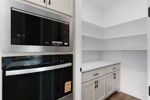 184 William Hersee Dr, Bastrop, TX 78602 - Photo 16