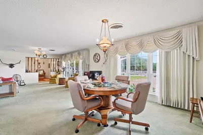 699 Floral Avenue, New Braunfels, TX 78130 - Photo 10