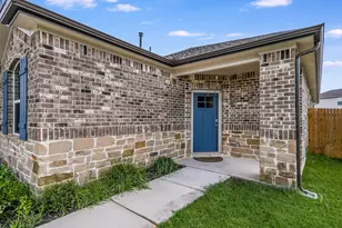 413 Rainmaker Ln, Bastrop, TX 78602 - Photo 4