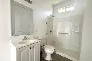 2410 E 12th St, Austin, TX 78702 - Photo 10