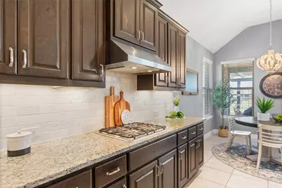 304 Miracle Rose Way, Liberty Hill, TX 78642 - Photo 10