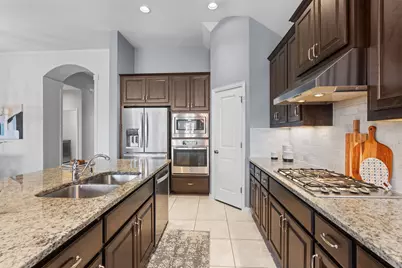 304 Miracle Rose Way, Liberty Hill, TX 78642 - Photo 8