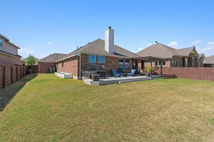 304 Miracle Rose Way, Liberty Hill, TX 78642 - Photo 36