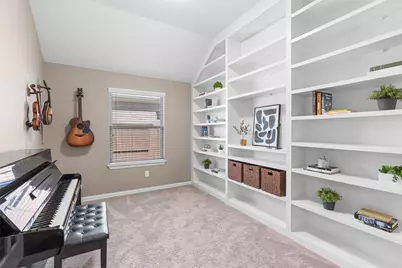 304 Miracle Rose Way, Liberty Hill, TX 78642 - Photo 18